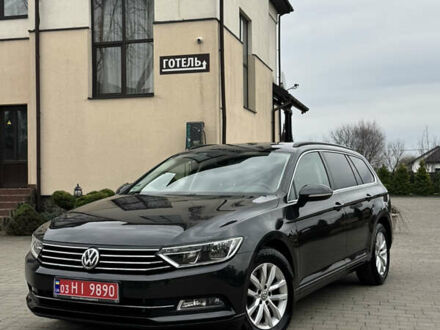 Сірий Фольксваген Пассат, об'ємом двигуна 2 л та пробігом 189 тис. км за 17300 $, фото 1 на Automoto.ua