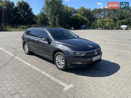 Фольксваген Пассат 2017 в Чернигове на Automoto.ua Серый Фольксваген Пассат, объемом двигателя 1.97 л и пробегом 213 тыс. км за 16700 $, фото 1 на Automoto.ua