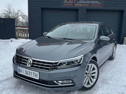 Серый Фольксваген Пассат, объемом двигателя 1.8 л и пробегом 149 тыс. км за 15500 $, фото 1 на Automoto.ua