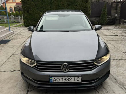 Серый Фольксваген Пассат, объемом двигателя 1.97 л и пробегом 249 тыс. км за 16500 $, фото 1 на Automoto.ua