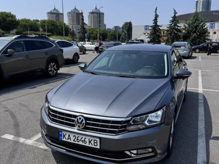 Серый Фольксваген Пассат, объемом двигателя 1.8 л и пробегом 149 тыс. км за 11900 $, фото 1 на Automoto.ua