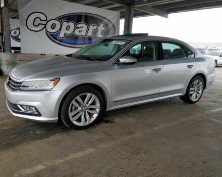 Сірий Фольксваген Пассат, об'ємом двигуна 1.8 л та пробігом 42 тис. км за 1900 $, фото 1 на Automoto.ua