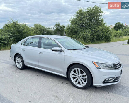 Сірий Фольксваген Пассат, об'ємом двигуна 2 л та пробігом 128 тис. км за 15900 $, фото 1 на Automoto.ua