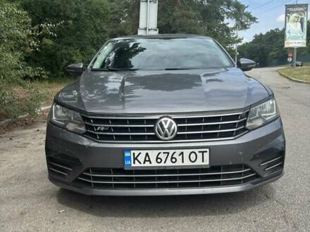 Серый Фольксваген Пассат, объемом двигателя 2 л и пробегом 123 тыс. км за 13700 $, фото 1 на Automoto.ua