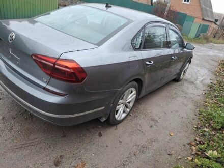 Серый Фольксваген Пассат, объемом двигателя 2 л и пробегом 72 тыс. км за 10700 $, фото 1 на Automoto.ua