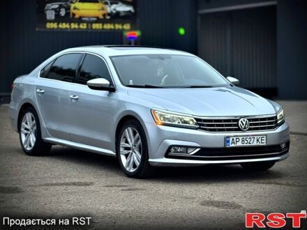 Серый Фольксваген Пассат, объемом двигателя 2 л и пробегом 130 тыс. км за 14800 $, фото 1 на Automoto.ua