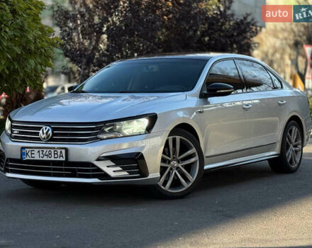 Сірий Фольксваген Пассат, об'ємом двигуна 2 л та пробігом 110 тис. км за 11699 $, фото 1 на Automoto.ua