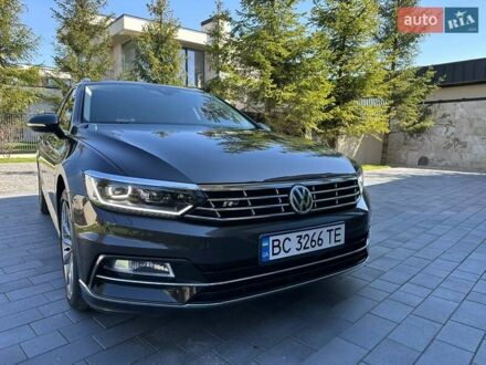 Фольксваген Пассат 2018 у Львові на Automoto.ua Сірий Фольксваген Пассат, об'ємом двигуна 2 л та пробігом 161 тис. км за 24900 $, фото 1 на Automoto.ua