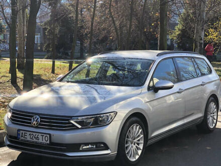 Серый Фольксваген Пассат, объемом двигателя 2 л и пробегом 160 тыс. км за 17600 $, фото 1 на Automoto.ua