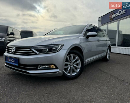 Серый Фольксваген Пассат, объемом двигателя 1.97 л и пробегом 207 тыс. км за 17300 $, фото 1 на Automoto.ua