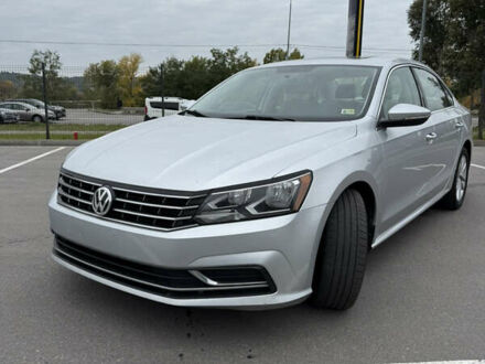 Серый Фольксваген Пассат, объемом двигателя 2 л и пробегом 160 тыс. км за 16200 $, фото 1 на Automoto.ua