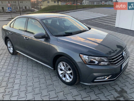 Фольксваген Пассат 2018 у Львові на Automoto.ua Сірий Фольксваген Пассат, об'ємом двигуна 2 л та пробігом 114 тис. км за 12600 $, фото 1 на Automoto.ua