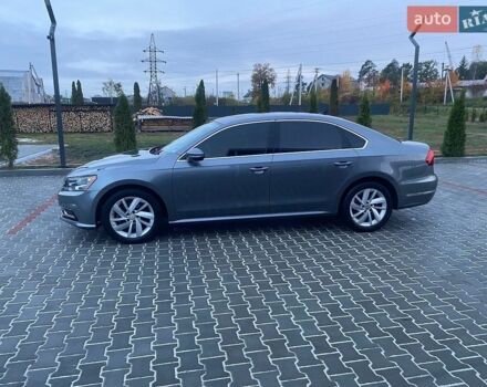 Сірий Фольксваген Пассат, об'ємом двигуна 2 л та пробігом 156 тис. км за 14700 $, фото 1 на Automoto.ua