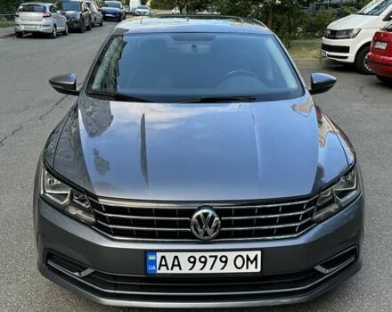 Сірий Фольксваген Пассат, об'ємом двигуна 2 л та пробігом 173 тис. км за 11900 $, фото 1 на Automoto.ua