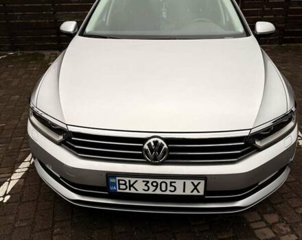 Серый Фольксваген Пассат, объемом двигателя 1.97 л и пробегом 215 тыс. км за 21000 $, фото 1 на Automoto.ua