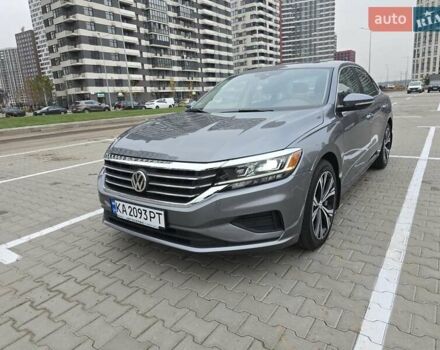 Серый Фольксваген Пассат, объемом двигателя 2 л и пробегом 92 тыс. км за 18890 $, фото 1 на Automoto.ua