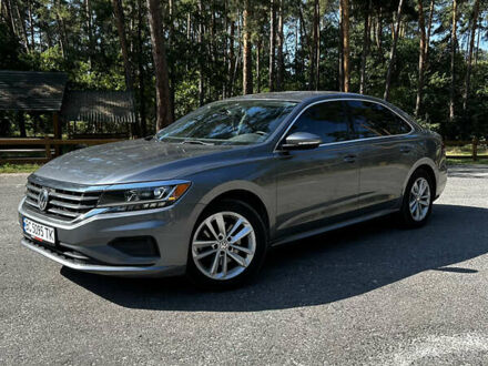 Серый Фольксваген Пассат, объемом двигателя 1.98 л и пробегом 107 тыс. км за 18900 $, фото 1 на Automoto.ua