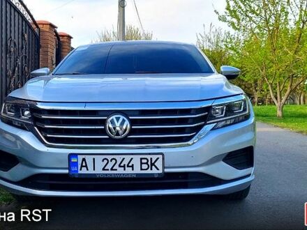 Фольксваген Пассат 2020 в Борисполе на Automoto.ua Серый Фольксваген Пассат, объемом двигателя 2 л и пробегом 110 тыс. км за 22800 $, фото 1 на Automoto.ua