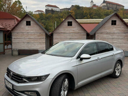 Фольксваген Пассат 2020 в Мукачеве на Automoto.ua Серый Фольксваген Пассат, объемом двигателя 2 л и пробегом 202 тыс. км за 24990 $, фото 1 на Automoto.ua