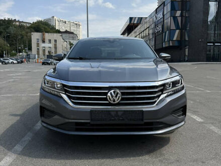 Серый Фольксваген Пассат, объемом двигателя 1.98 л и пробегом 79 тыс. км за 18850 $, фото 1 на Automoto.ua