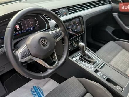 Серый Фольксваген Пассат, объемом двигателя 2 л и пробегом 162 тыс. км за 26000 $, фото 1 на Automoto.ua