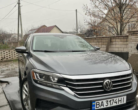 Серый Фольксваген Пассат, объемом двигателя 1.98 л и пробегом 114 тыс. км за 16000 $, фото 1 на Automoto.ua