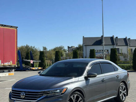 Серый Фольксваген Пассат, объемом двигателя 2 л и пробегом 74 тыс. км за 19800 $, фото 1 на Automoto.ua