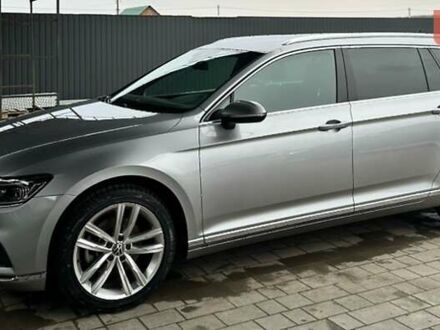 Серый Фольксваген Пассат, объемом двигателя 2 л и пробегом 248 тыс. км за 23900 $, фото 1 на Automoto.ua