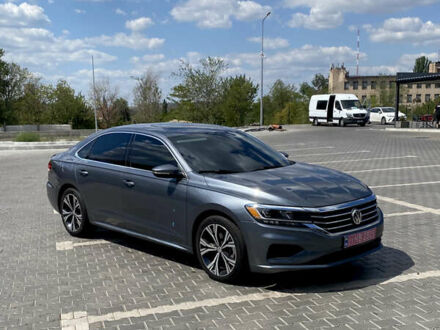 Фольксваген Пассат 2021 в Кривом Роге на Automoto.ua Серый Фольксваген Пассат, объемом двигателя 2 л и пробегом 110 тыс. км за 18300 $, фото 1 на Automoto.ua