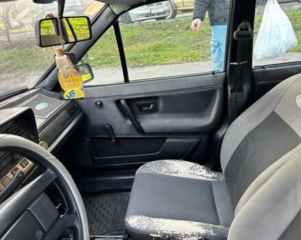 Синий Фольксваген Пассат, объемом двигателя 1.6 л и пробегом 420 тыс. км за 1200 $, фото 7 на Automoto.ua