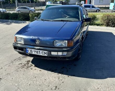 Синий Фольксваген Пассат, объемом двигателя 1.8 л и пробегом 330 тыс. км за 1900 $, фото 1 на Automoto.ua