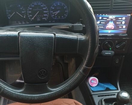 Синий Фольксваген Пассат, объемом двигателя 1.8 л и пробегом 33 тыс. км за 2200 $, фото 3 на Automoto.ua