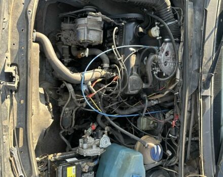 Синий Фольксваген Пассат, объемом двигателя 1.8 л и пробегом 290 тыс. км за 1200 $, фото 5 на Automoto.ua