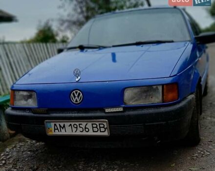 Синий Фольксваген Пассат, объемом двигателя 1.8 л и пробегом 130 тыс. км за 1500 $, фото 1 на Automoto.ua