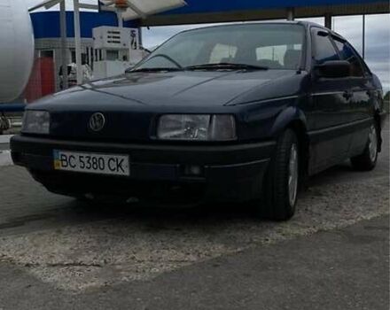 Синій Фольксваген Пассат, об'ємом двигуна 1.8 л та пробігом 270 тис. км за 1900 $, фото 4 на Automoto.ua