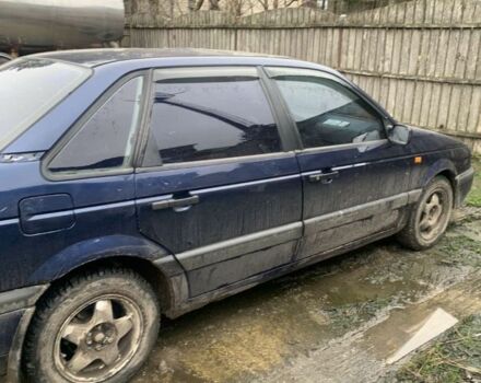 Синій Фольксваген Пассат, об'ємом двигуна 1.8 л та пробігом 300 тис. км за 1750 $, фото 2 на Automoto.ua