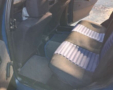 Синій Фольксваген Пассат, об'ємом двигуна 1.6 л та пробігом 10 тис. км за 1500 $, фото 6 на Automoto.ua