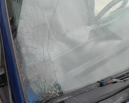 Синій Фольксваген Пассат, об'ємом двигуна 1.8 л та пробігом 500 тис. км за 1400 $, фото 2 на Automoto.ua