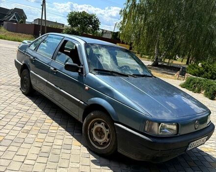 Синий Фольксваген Пассат, объемом двигателя 1.8 л и пробегом 0 тыс. км за 1500 $, фото 2 на Automoto.ua