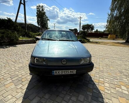 Синий Фольксваген Пассат, объемом двигателя 1.8 л и пробегом 0 тыс. км за 1500 $, фото 1 на Automoto.ua