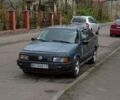 Синий Фольксваген Пассат, объемом двигателя 1.8 л и пробегом 348 тыс. км за 2000 $, фото 1 на Automoto.ua