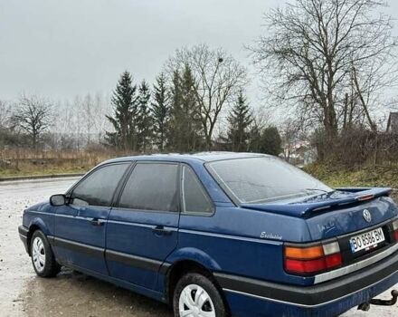 Синий Фольксваген Пассат, объемом двигателя 1.6 л и пробегом 300 тыс. км за 1550 $, фото 12 на Automoto.ua