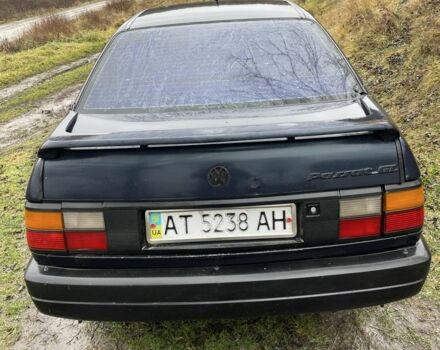 Синий Фольксваген Пассат, объемом двигателя 1.8 л и пробегом 370 тыс. км за 850 $, фото 4 на Automoto.ua