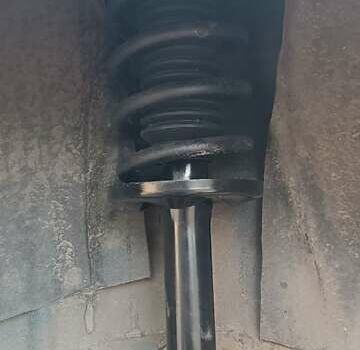 Синий Фольксваген Пассат, объемом двигателя 1.8 л и пробегом 300 тыс. км за 1999 $, фото 15 на Automoto.ua