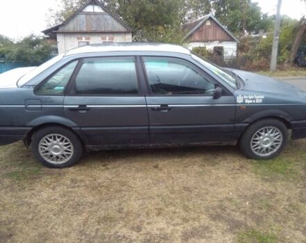 Синий Фольксваген Пассат, объемом двигателя 1.8 л и пробегом 347 тыс. км за 970 $, фото 1 на Automoto.ua