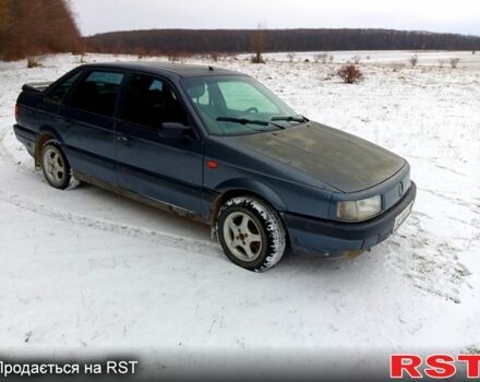 Синий Фольксваген Пассат, объемом двигателя 1.8 л и пробегом 0 тыс. км за 1200 $, фото 1 на Automoto.ua