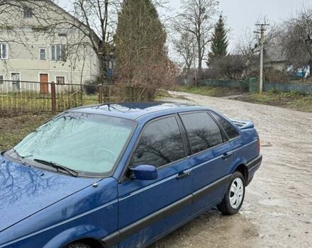 Синий Фольксваген Пассат, объемом двигателя 1.6 л и пробегом 300 тыс. км за 1550 $, фото 13 на Automoto.ua