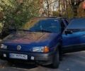 Синий Фольксваген Пассат, объемом двигателя 1.8 л и пробегом 435 тыс. км за 2199 $, фото 6 на Automoto.ua