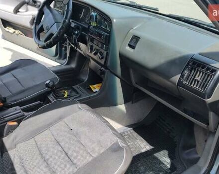 Синий Фольксваген Пассат, объемом двигателя 1.8 л и пробегом 445 тыс. км за 1850 $, фото 10 на Automoto.ua