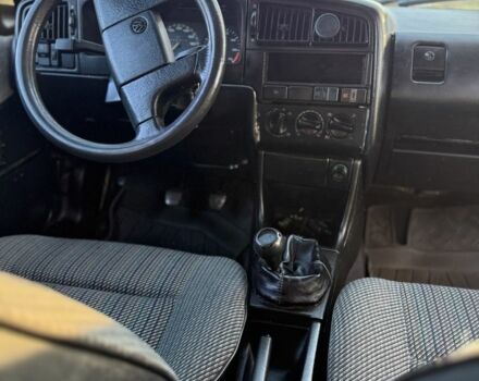 Синий Фольксваген Пассат, объемом двигателя 1.8 л и пробегом 555 тыс. км за 1700 $, фото 7 на Automoto.ua